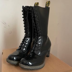 Dr. Martens RARE Dee 14 eye Heels Boots Black Noir Patent Lamper UK9 W11 OG Box
